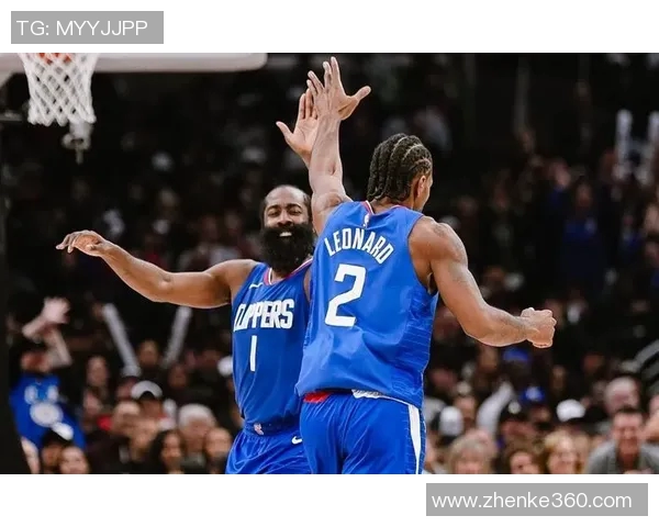 快船胜鹈鹕,莱昂纳德砍下35分,团队合作再现强大实力